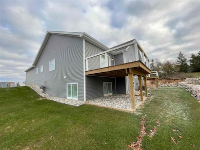 1520 Parmenter Ct, Petoskey, MI 49770 - photo 3