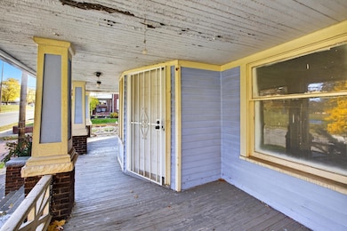 10212 Kinsman Rd, Cleveland, OH 44104 - photo 3