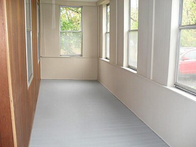 Porch - Enclosed Enclosed Porch
