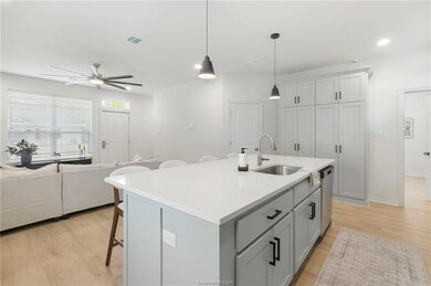 307 Sterling St unit D, College Station, TX 77840 - photo 6