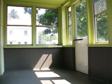 3 Collins St, Westfield, MA 01085 - photo 5