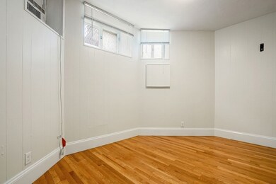 14 Gloucester St unit G, Boston, MA 02115 - photo 7