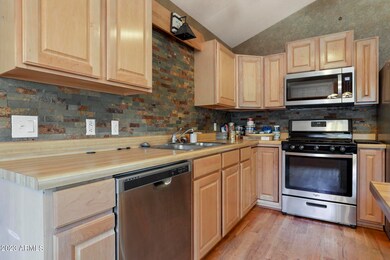 5094 James Cir, Pine, AZ 85544 - photo 5