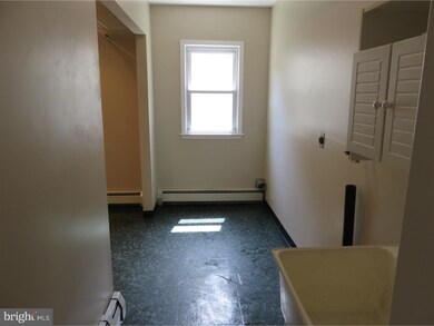 48 Tanglewood Dr, Langhorne, PA 19047 - photo 7