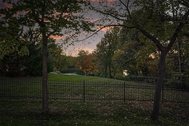 3208 W 154th St, Overland Park, KS 66224 - photo 4