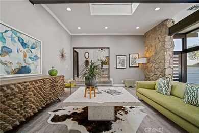 5010 Calderon Rd, Woodland Hills, CA 91364 - photo 7