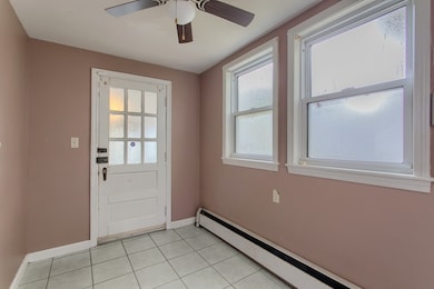 27 Marlboro St, Lawrence, MA 01843 - photo 3