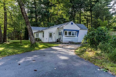 17 Ponderosa Ave, Nashua, NH 03062 - photo 2