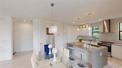 Open Kitchen