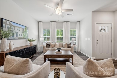 5110 Orchardview Way unit 30, Charlotte, NC 28216 - photo 6