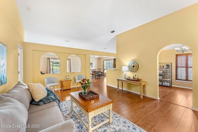 Living Dining & Kitchen View