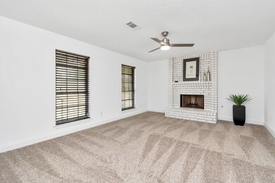 15819 Maple Manor Dr, Houston, TX 77095 - photo 7