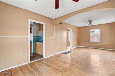 2814 N Piedras St, El Paso, TX 79930 - photo 4