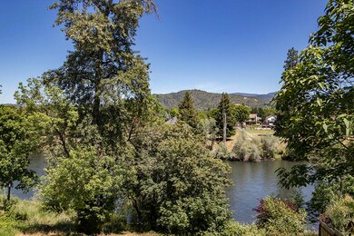1040 Zane Grey Court New #4
