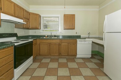 93 Lincoln St, Saint Augustine, FL 32084 - photo 5