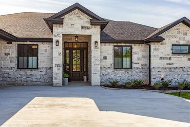 27125 Whispering Meadow Dr, Whitney, TX 76692 - photo 3