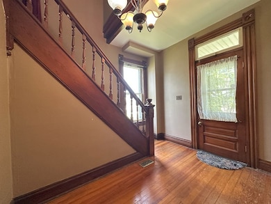 445 E Main St, Circleville, OH 43113 - photo 6