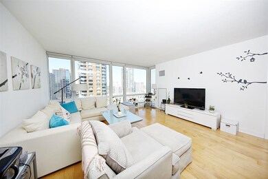 Crystal Point unit C1708, Jersey City, NJ 07302 - photo 6