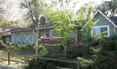 38647 Desert View Dr, Palmdale, CA 93551