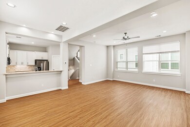 848 Fisher St, Houston, TX 77018 - photo 7