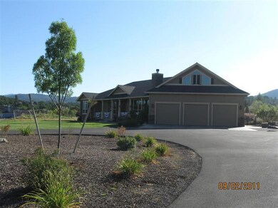 899 Old Stage Rd, Central Point, OR 97502 - photo 3