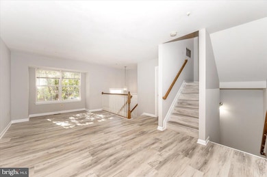 5792 Fringetree Ct, Frederick, MD 21703 - photo 3