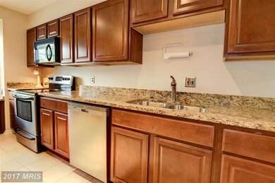 6602 Midhill Place, Falls Church, VA 22043 - photo 7