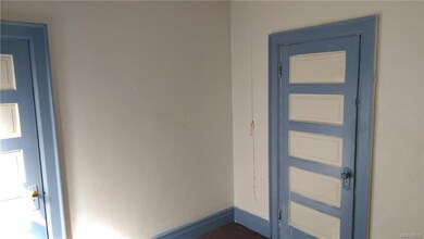 Upper Bedroom