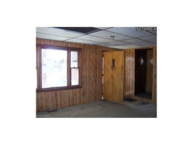 2111 20th St NE, Canton, OH 44705 - photo 6