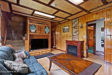 320ParkSt-LIVINGROOM