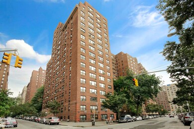 Schwab House unit 15OE, New York, NY 10023 - photo 6