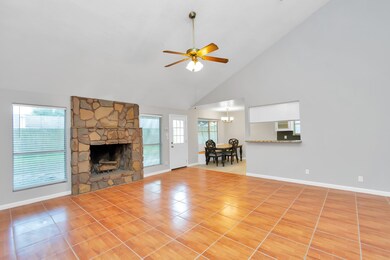 7419 Shady Vale Ln, Houston, TX 77040 - photo 7