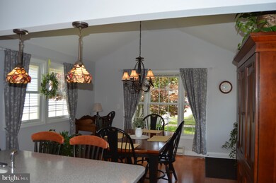 8412 Echo Dr, Pasadena, MD 21122 - photo 7