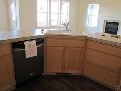 4023 SW Salmon Ave, Redmond, OR 97756 - photo 6