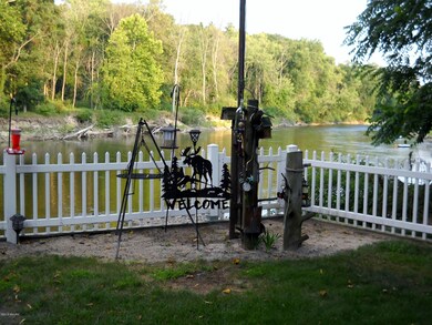 Riverfront side fenced in