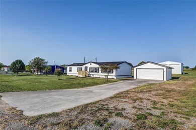 663 Mesa Ridge, Decatur, TX 76234 - photo 4