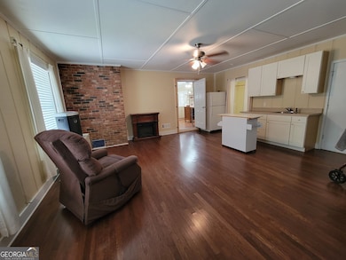 311 2nd Ave, Winder, GA 30680 - photo 4