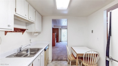 Tudor House Condo unit 121, North Olmsted, OH 44070 - photo 5