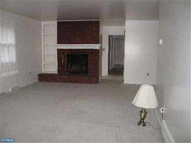 587 Magnolia Rd, Pemberton, NJ 08068 - photo 3