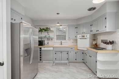 1504 Herrick Ave NE, Grand Rapids, MI 49505 - photo 7