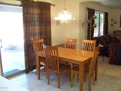 Eat-In Dining
