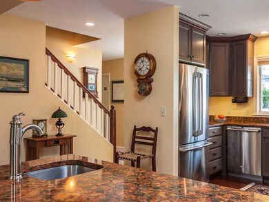 Interior Space/Layout. Similar unit
