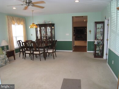 37 Carriage Stop Dr, Berlin, NJ 08009 - photo 4