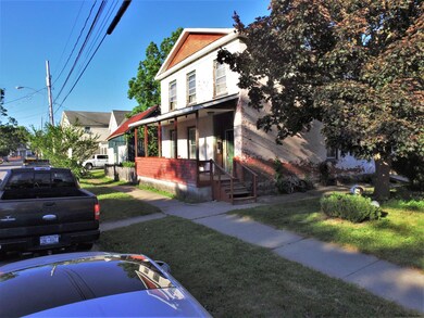 14 W Harrison St, Saratoga Springs, NY 12866 - photo 2