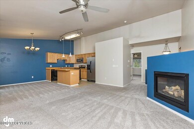 04-Living Room-DW-1084