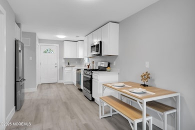 33 Grove Place, Keansburg, NJ 07734 - photo 4