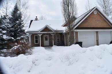Exterior 2