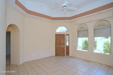 Living area to entry