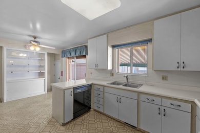 8284 S 745 E, Sandy, UT 84094 - photo 6