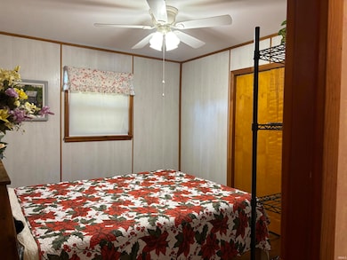 1920 MacKey Ferry Rd W, Mount Vernon, IN 47620 - photo 7